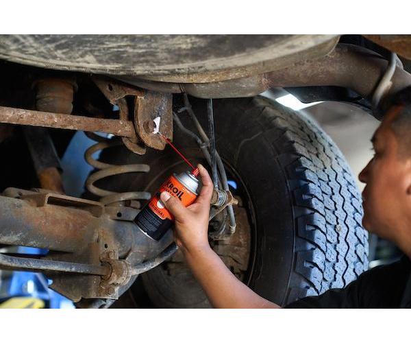 Kroil® KS102 Aerokroil Penetrant, 10 oz Container Aerosol Can Container, Liquid Form, Red, Specific Gravity: 0.864 at 68 deg F