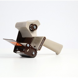 3M™ 7000031099 Handheld Dispenser, 10 in OAH x 3-3/4 in OAW x 5-3/4 in OAD